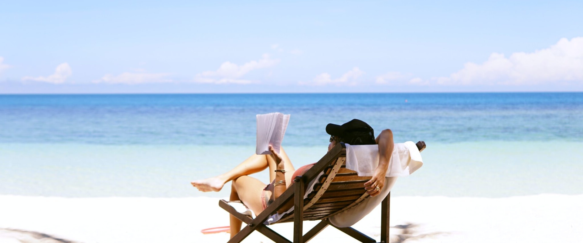 How do vacation days accumulate?